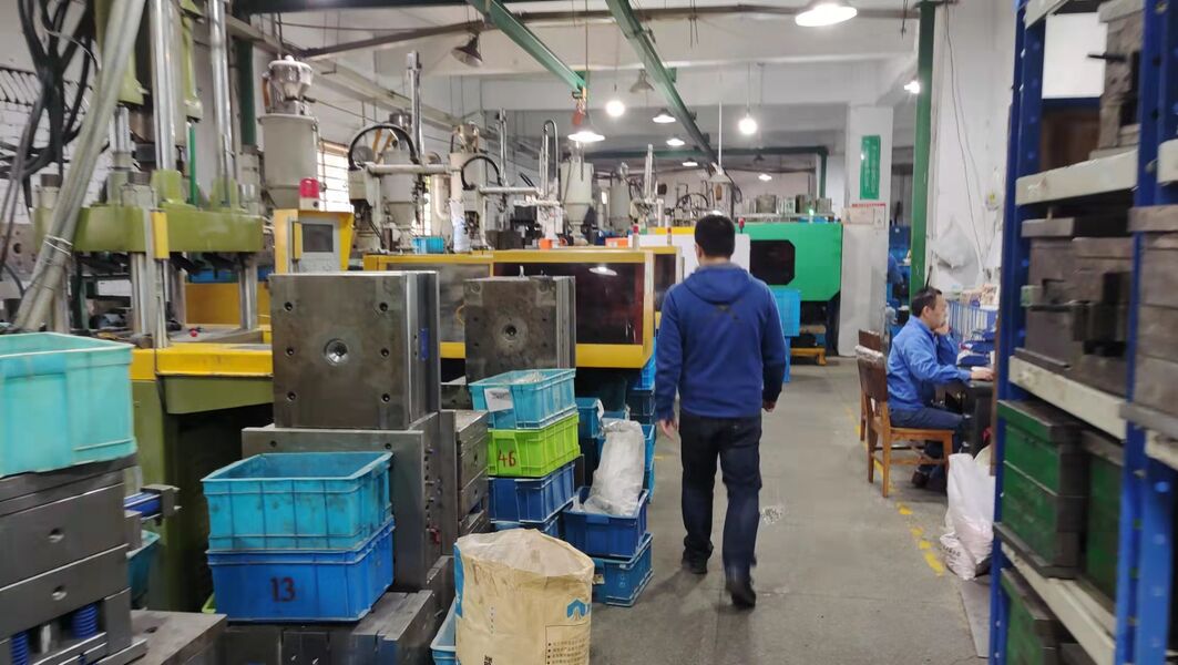 Yimi (Guangzhou) Automotive Parts Co, Ltd निर्माता उत्पादन लाइन