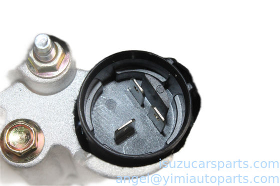 ISUZU NPR 4HF1 जनरेटर ASM 8971484961 8970758832