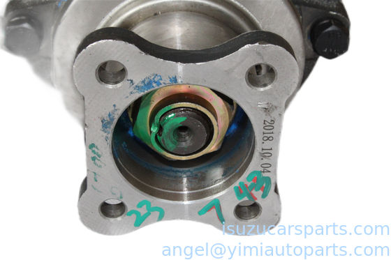 NKR57 इसुजु चेसिस पार्ट्स 55 KY 12MM 4JG2 DRIVE ASM FINAL RR 7/43 8943389021 2402100A2