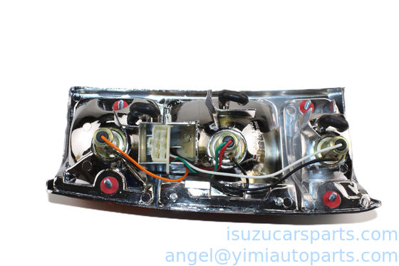 ISUZU UCR TFR2000 लैंप ASM RR COMB LH 3716100D 8970687410 8971210800