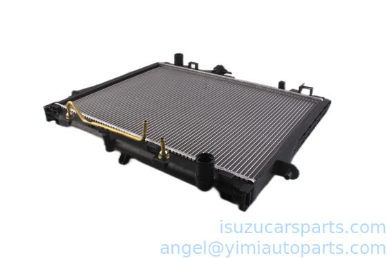 एल्यूमीनियम 4JA1 ISUZU D MAX रेडिएटर 8973633070 8973333512 8979431610